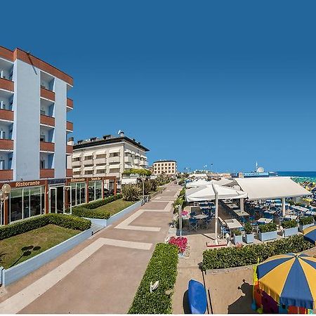 Hotel Marina Fano Exterior foto