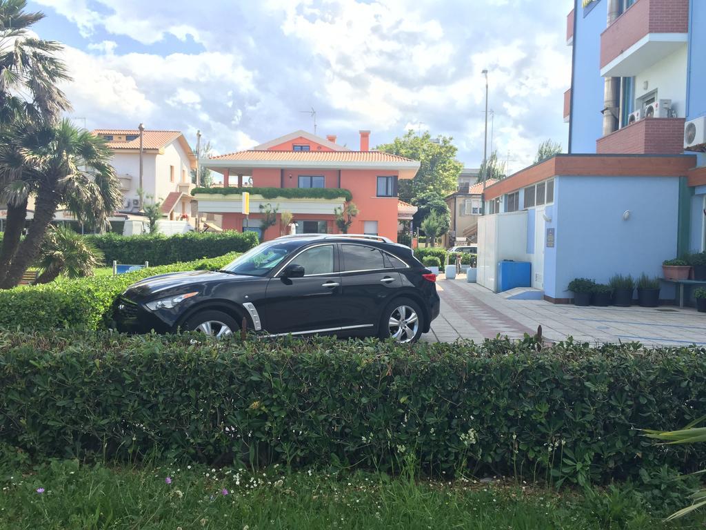 Hotel Marina Fano Exterior foto