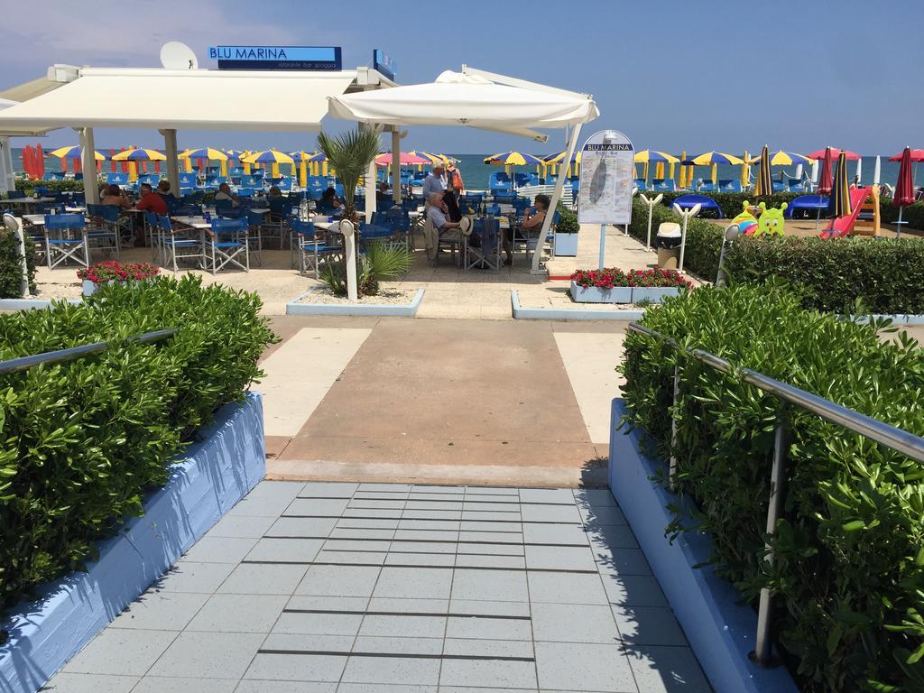 Hotel Marina Fano Exterior foto